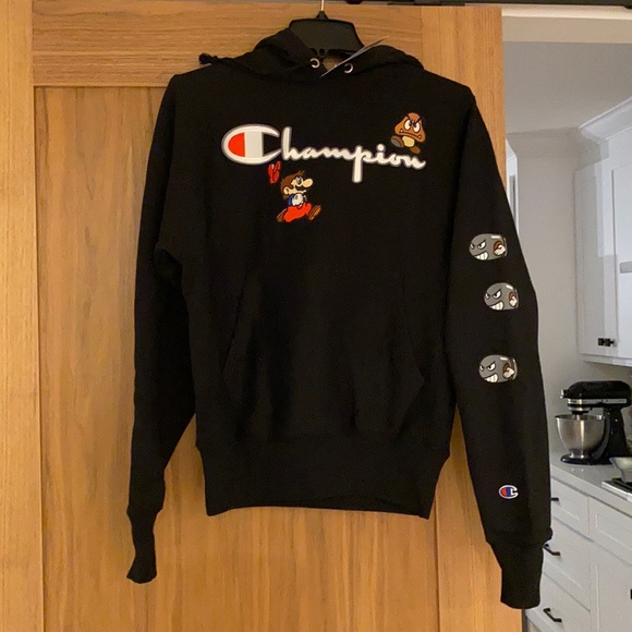 Champion x Mario Bros Reverse Weave Hoodie Men’s Extra Small - Picture 1 of 8